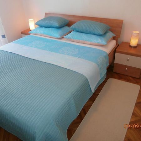 Apartman Lovran Luaran gambar