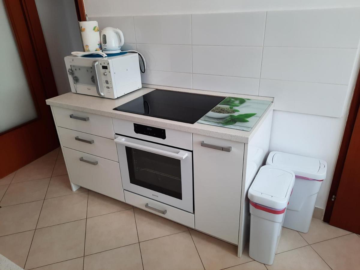 Apartman Lovran Luaran gambar